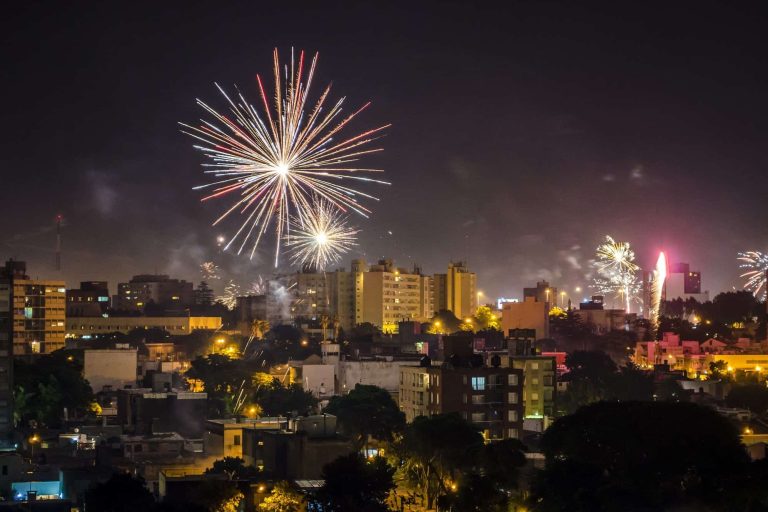Fireworks over Montevideo in New Year - Marcelo Fernandez