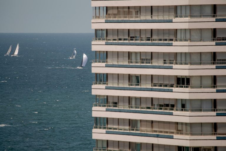 Uruguay tax residency